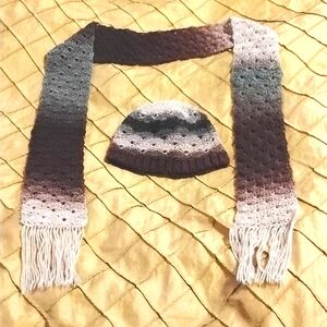 Handmade Crochet Gray Matching Hat And Scarf Set 100% Wool Women's Size Small